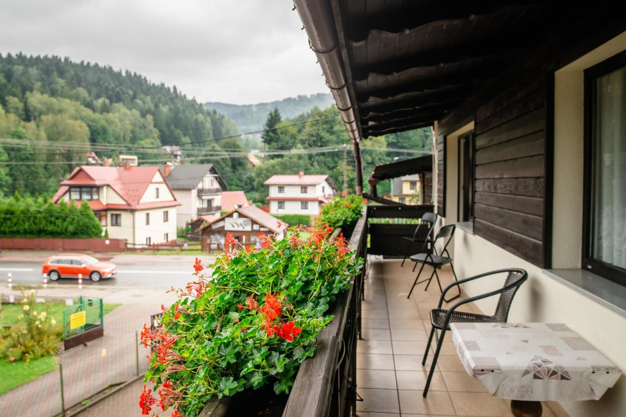 Apartament Przy Skrzycznem Lägenhet Szczyrk Exteriör bild